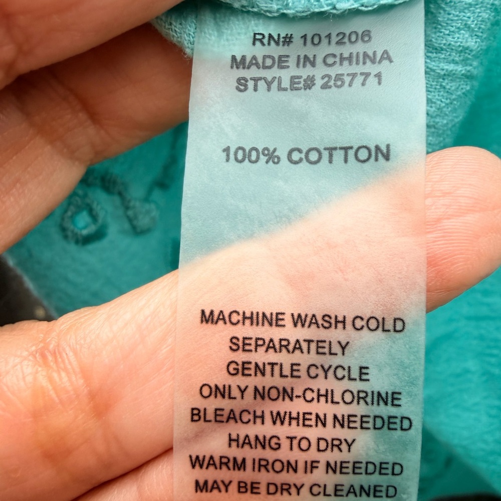 Soft Surroundings Aqua Eyelet Embroidered Cotton Button Front Blouse M - Picture 6 of 6